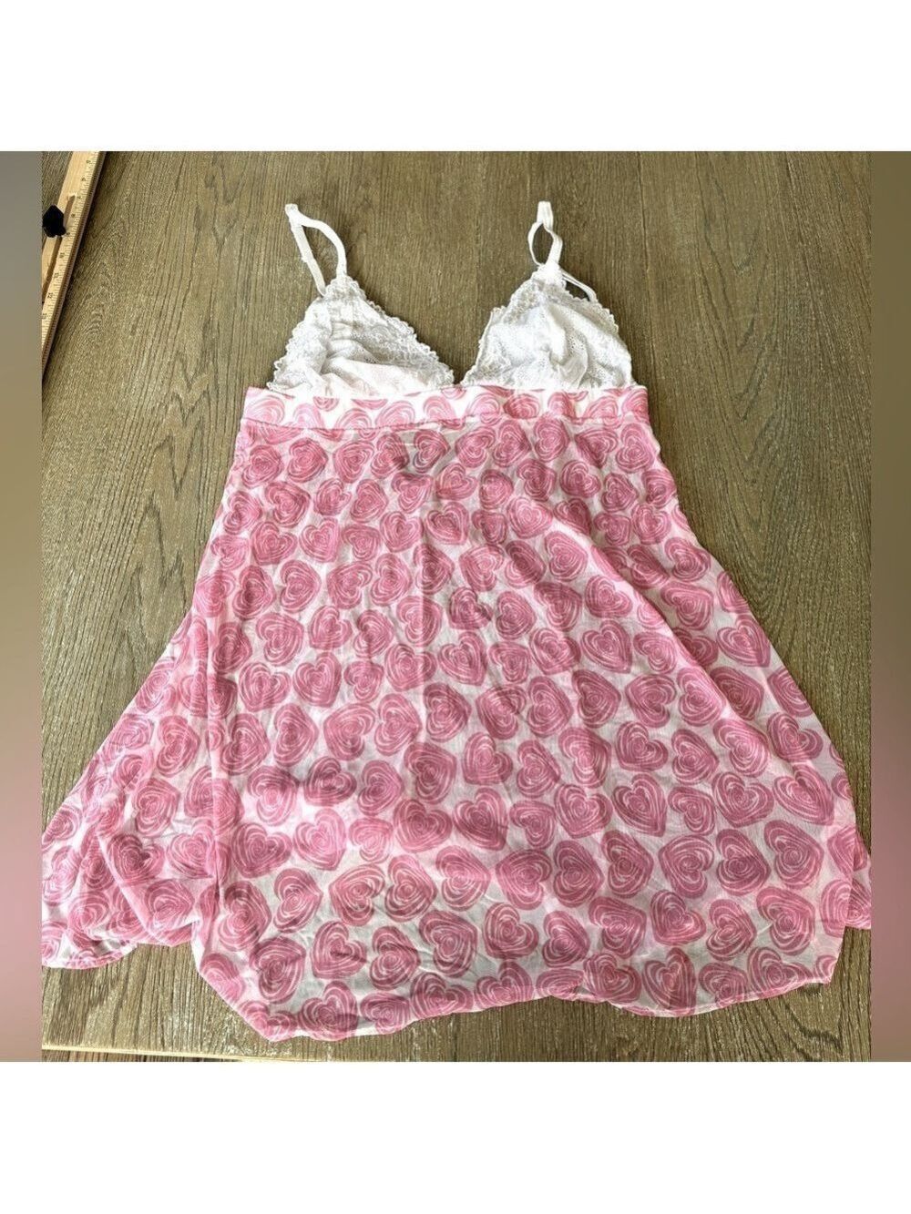 Pink and White Lace Nightgown. Xl.